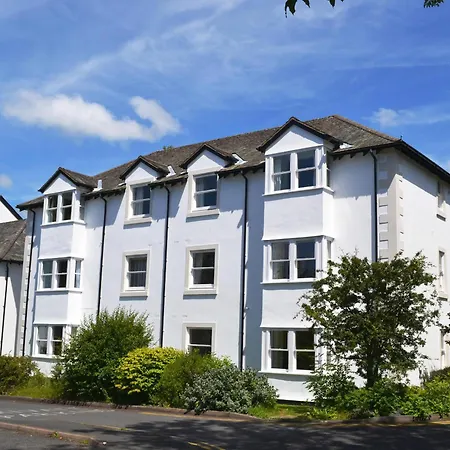 1 Lonsdale House בית נופש *