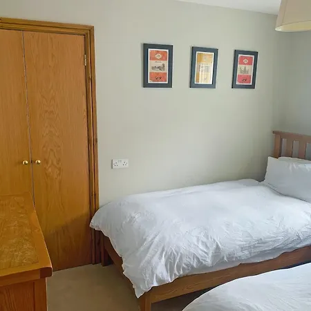 1 Lonsdale House קזיק